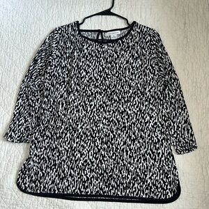 Liz Claiborne Women’s size XL blouse